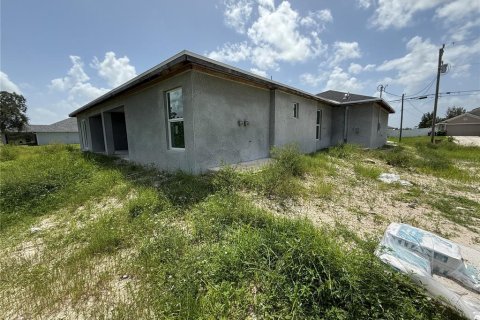 Villa ou maison à vendre à Cape Coral, Floride: 4 chambres, 156.35 m2 № 1848695 - photo 20