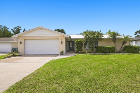 House in Longwood, Florida 3 bedrooms, 170.85 sq.m. № 2329251