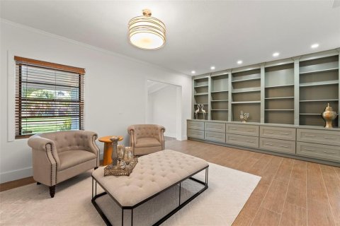 Casa en venta en Tampa, Florida, 4 dormitorios, 242.29 m2 № 1792773 - foto 14