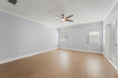 Casa en venta en Tampa, Florida, 4 dormitorios, 242.29 m2 № 1792773 - foto 24