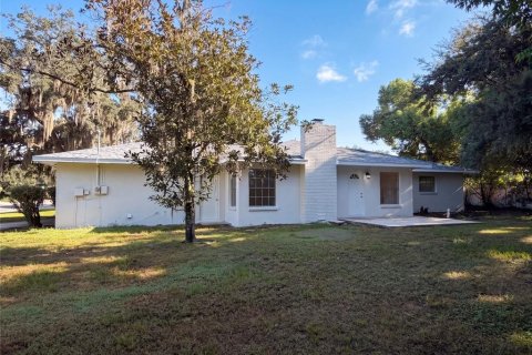 House in Brandon, Florida 3 bedrooms, 122.82 sq.m. № 2354889 - photo 29