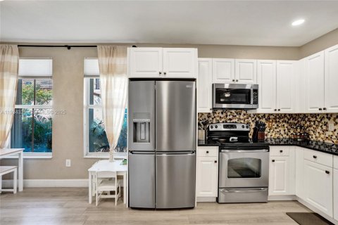 Купить таунхаус в Коконат Крик, Флорида 3 комнаты, 168.06м2, № 1993487 - фото 14