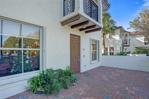 Купить таунхаус в Коконат Крик, Флорида 3 комнаты, 168.06м2, № 1993487 - фото 4