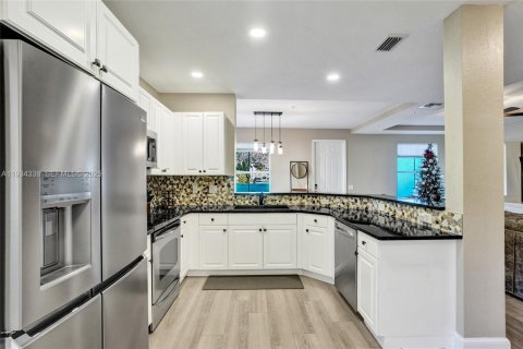 Купить таунхаус в Коконат Крик, Флорида 3 комнаты, 168.06м2, № 1993487 - фото 16