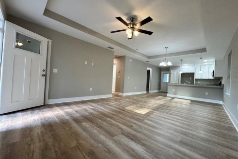 Villa ou maison à vendre à Trenton, Floride: 3 chambres, 118.26 m2 № 2230084 - photo 12