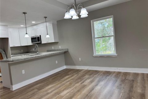 Villa ou maison à vendre à Trenton, Floride: 3 chambres, 118.26 m2 № 2230084 - photo 13