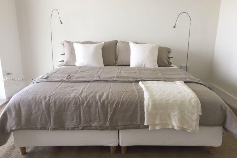 Copropriété à louer à Hallandale Beach, Floride: 3 chambres № 1891332 - photo 14