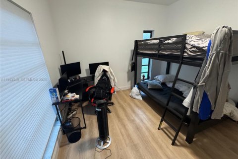 Casa en venta en Dania Beach, Florida, 5 dormitorios, 233.93 m2 № 2008785 - foto 26