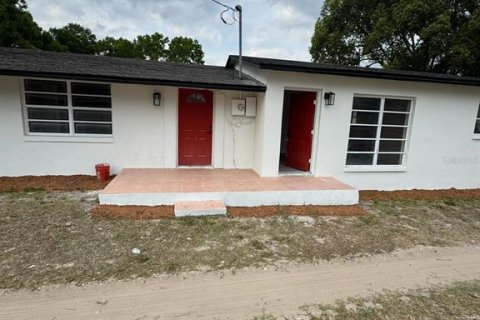 Casa en venta en Apopka, Florida, 4 dormitorios, 144.93 m2 № 1616800 - foto 1