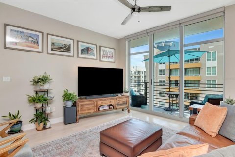Condo in Tampa, Florida, 2 bedrooms  № 1866420 - photo 14