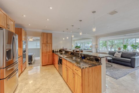 Villa ou maison à vendre à Fort Lauderdale, Floride: 3 chambres, 211.17 m2 № 2432876 - photo 9