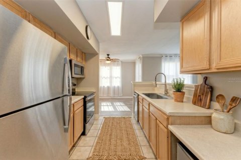 Copropriété à vendre à Sarasota, Floride: 3 chambres, 122.17 m2 № 2219109 - photo 6