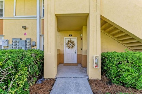 Copropriété à vendre à Sarasota, Floride: 3 chambres, 122.17 m2 № 2219109 - photo 2