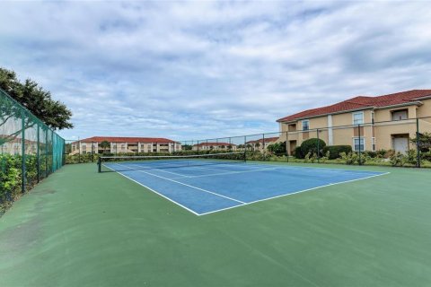 Copropriété à vendre à Sarasota, Floride: 3 chambres, 122.17 m2 № 2219109 - photo 24