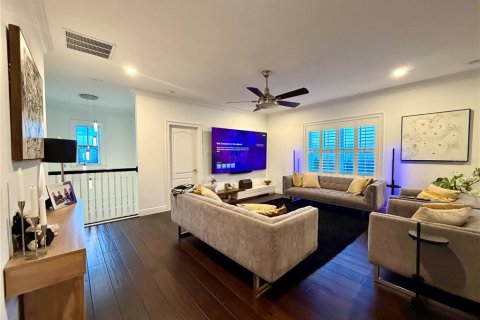 Villa ou maison à vendre à Orlando, Floride: 6 chambres, 434.6 m2 № 2353520 - photo 18