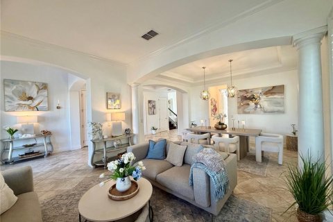 Villa ou maison à vendre à Orlando, Floride: 6 chambres, 434.6 m2 № 2353520 - photo 10