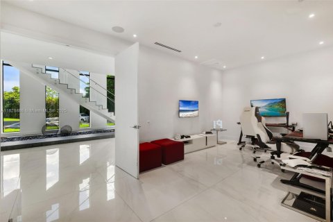 House in Southwest Ranches, Florida 6 bedrooms, 751.39 sq.m. № 1809098 - photo 29