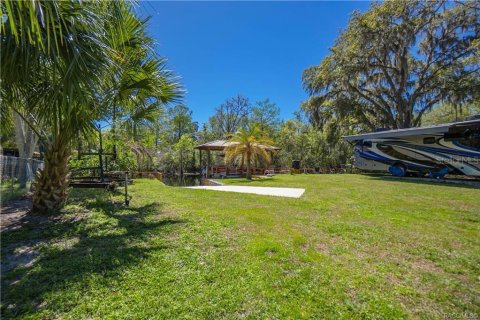 House in Floral City, Florida 2 bedrooms, 83.05 sq.m. № 1597318 - photo 26