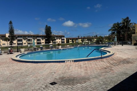 Condo in Aventura, Florida, 1 bedroom  № 2043270 - photo 3