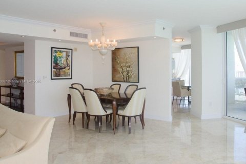 Condo in Sunny Isles Beach, Florida, 3 bedrooms  № 1842608 - photo 4
