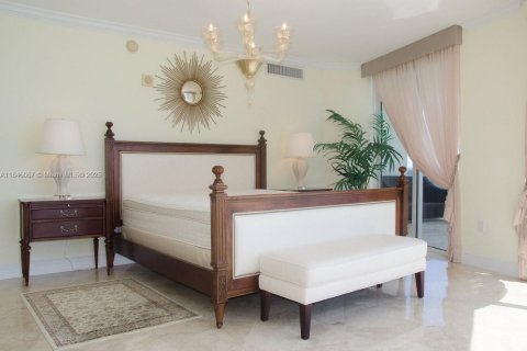 Condo in Sunny Isles Beach, Florida, 3 bedrooms  № 1842608 - photo 16