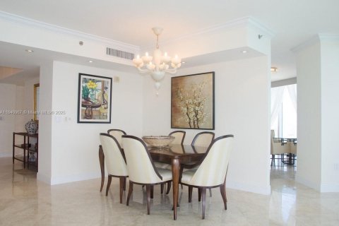 Condo in Sunny Isles Beach, Florida, 3 bedrooms  № 1842608 - photo 5