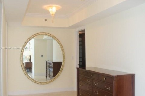 Condo in Sunny Isles Beach, Florida, 3 bedrooms  № 1842608 - photo 21