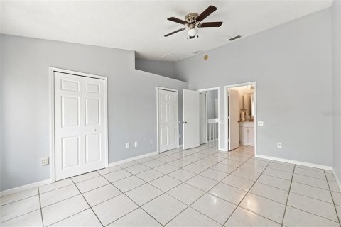 Touwnhouse à vendre à Wesley Chapel, Floride: 2 chambres, 110 m2 № 2225428 - photo 18