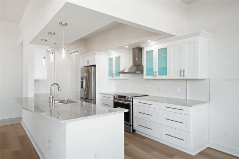 Condo in Clearwater, Florida, 3 bedrooms  № 2218951 - photo 11