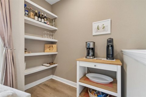 Condo in Tampa, Florida, 3 bedrooms № 2201326 - photo 19