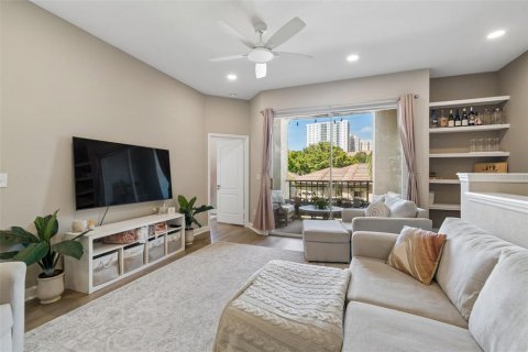 Condo in Tampa, Florida, 3 bedrooms № 2201326 - photo 17