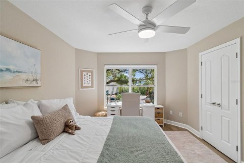 Condo in Tampa, Florida, 3 bedrooms № 2201326 - photo 25