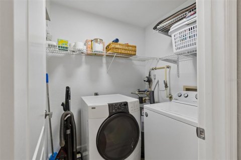 Condo in Tampa, Florida, 3 bedrooms № 2201326 - photo 21