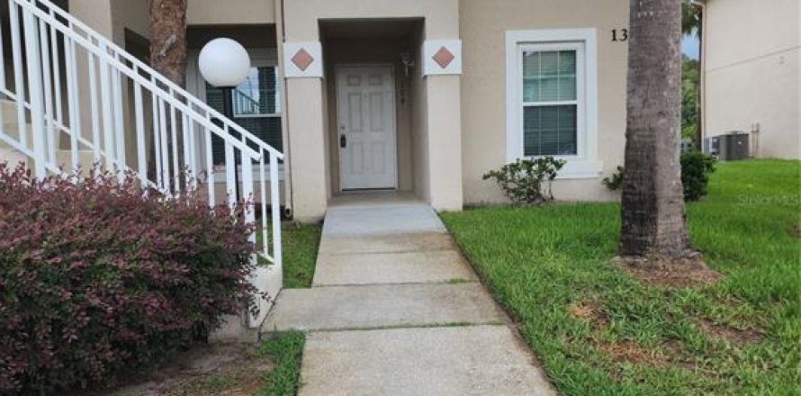 Condo in Orlando, Florida, 2 bedrooms  № 2238992