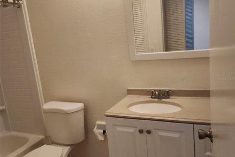 Condo in Orlando, Florida, 2 bedrooms  № 2238992 - photo 18