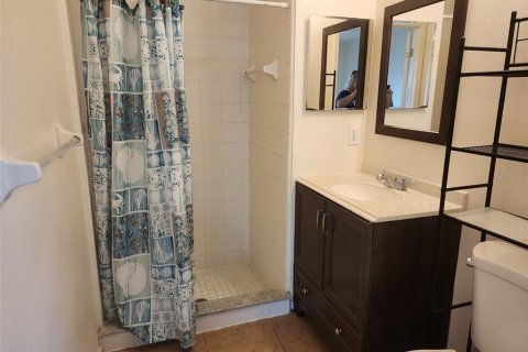 Condo in Orlando, Florida, 2 bedrooms  № 2238992 - photo 14