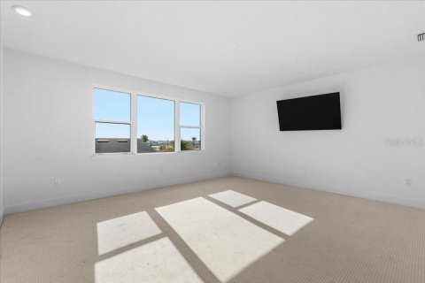 House in Orlando, Florida 4 bedrooms, 417.6 sq.m. № 2152378 - photo 27