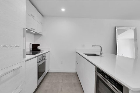 Снять в аренду кондоминиум в Майами, Флорида 2 спальни, 80.64м2, № 2003210 - фото 5