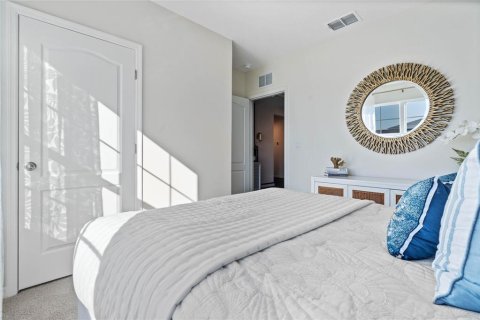 House in Davenport, Florida 4 bedrooms, 169.83 sq.m. № 1914381 - photo 21