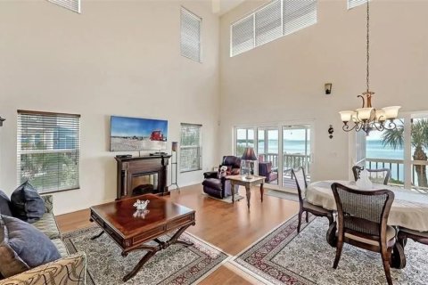 Immobilier commercial à vendre à Bradenton, Floride: 6 chambres, 178 m2 № 1639643 - photo 6