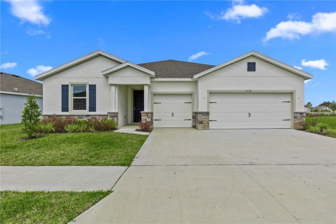 House in Plant City, Florida 4 bedrooms, 259.94 sq.m. № 1556531 - photo 6