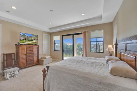 House in Parkland, Florida 6 bedrooms, 391.86 sq.m. № 2153997 - photo 25