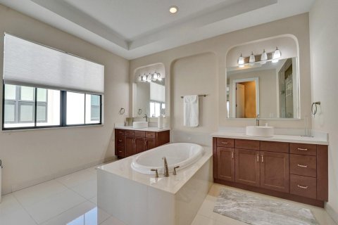House in Parkland, Florida 6 bedrooms, 391.86 sq.m. № 2153997 - photo 22