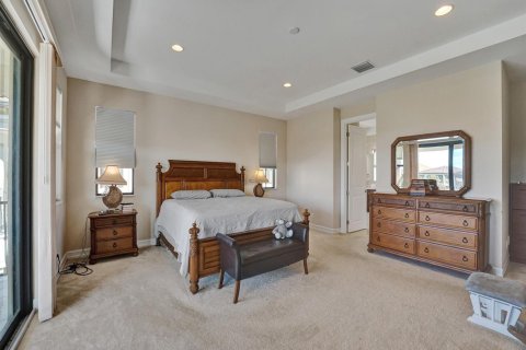 House in Parkland, Florida 6 bedrooms, 391.86 sq.m. № 2153997 - photo 26
