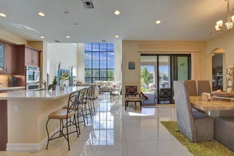 House in Parkland, Florida 6 bedrooms, 391.86 sq.m. № 2153997 - photo 16