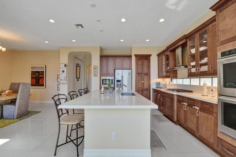 House in Parkland, Florida 6 bedrooms, 391.86 sq.m. № 2153997 - photo 14