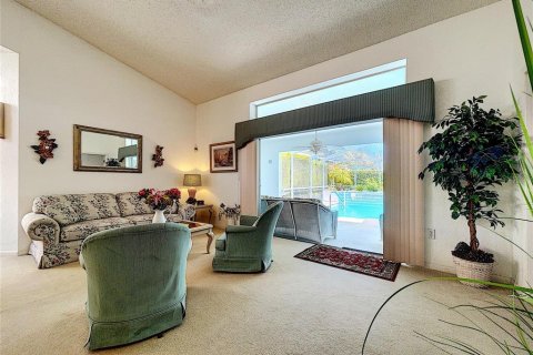 House in Weeki Wachee, Florida 2 bedrooms, 153.29 sq.m. № 1735216 - photo 27