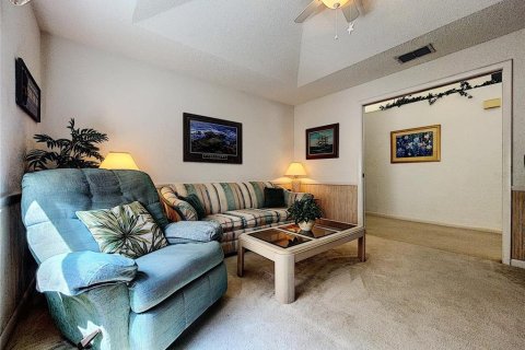 House in Weeki Wachee, Florida 2 bedrooms, 153.29 sq.m. № 1735216 - photo 14