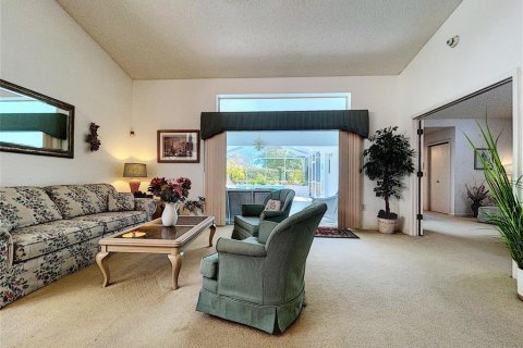 House in Weeki Wachee, Florida 2 bedrooms, 153.29 sq.m. № 1735216 - photo 29