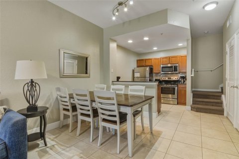 Condominio en venta en Kissimmee, Florida, 3 dormitorios, 120.4 m2 № 2102679 - foto 6